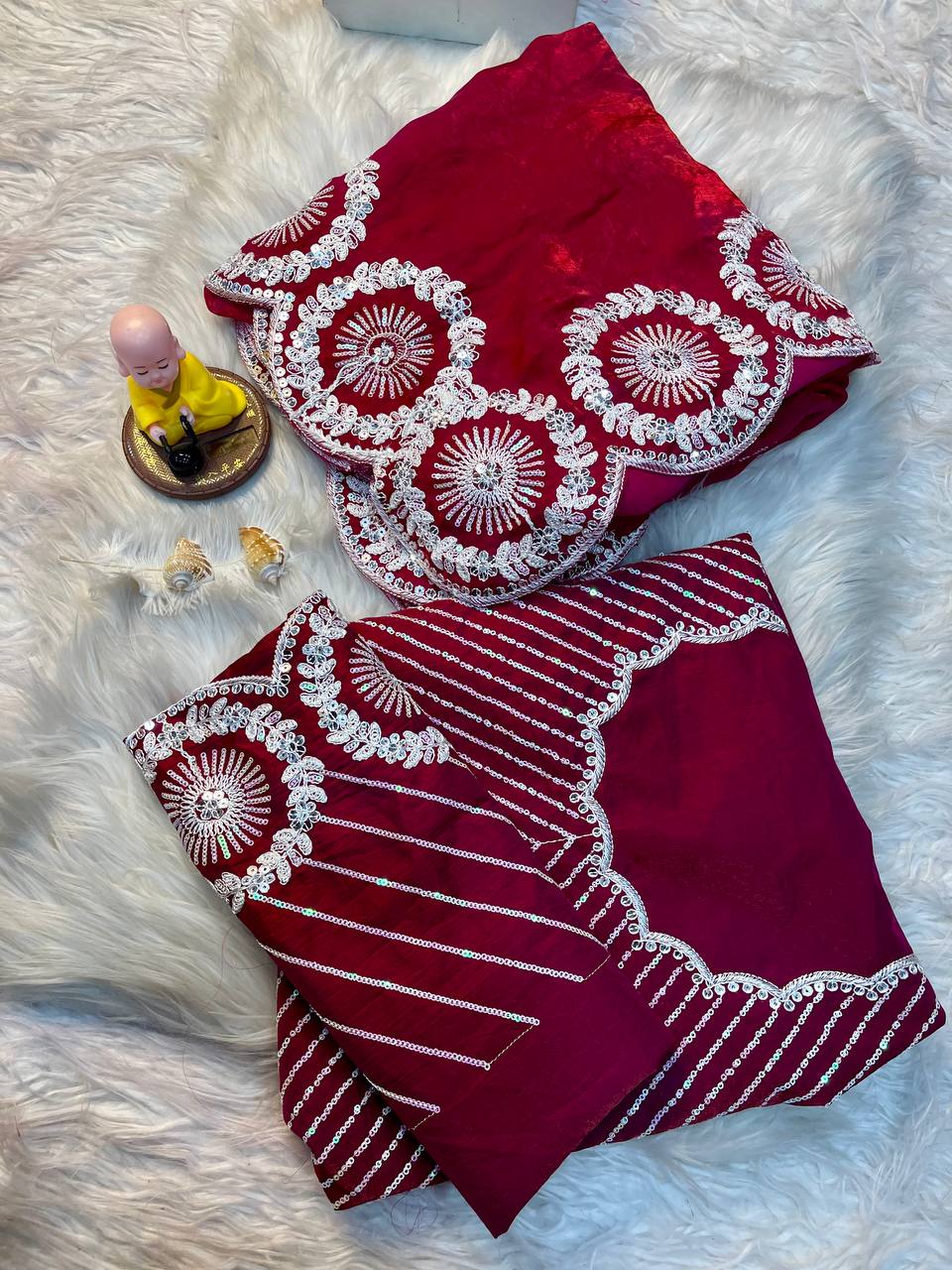 VT-737 | TRISHA SAREES - Image 4